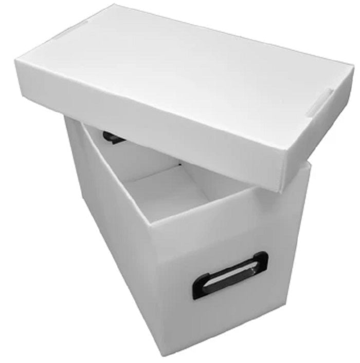 COMIC BOX SHORT WHITE PLASTIC | Game Master's Emporium (The New GME)